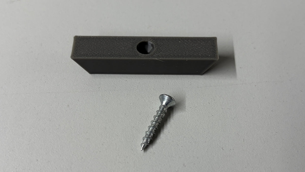 Gleishalterung Mitte für Märklin und Trix C-Gleis mit 77,5 mm Gleisabstand aus PETG